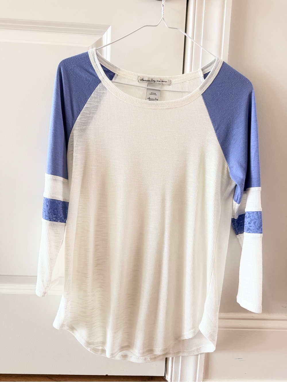 American Rag White and Periwinkle Raglan Long Sleeve Tee